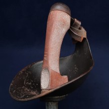 British WW1 1908 Pattern Cavalry Troopers Sword with Field Camouflage Paint, Dated 1916 - 20